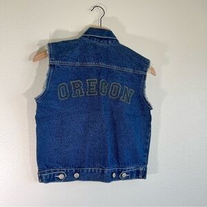 Oregon Sleeveless Denim Jacket Small